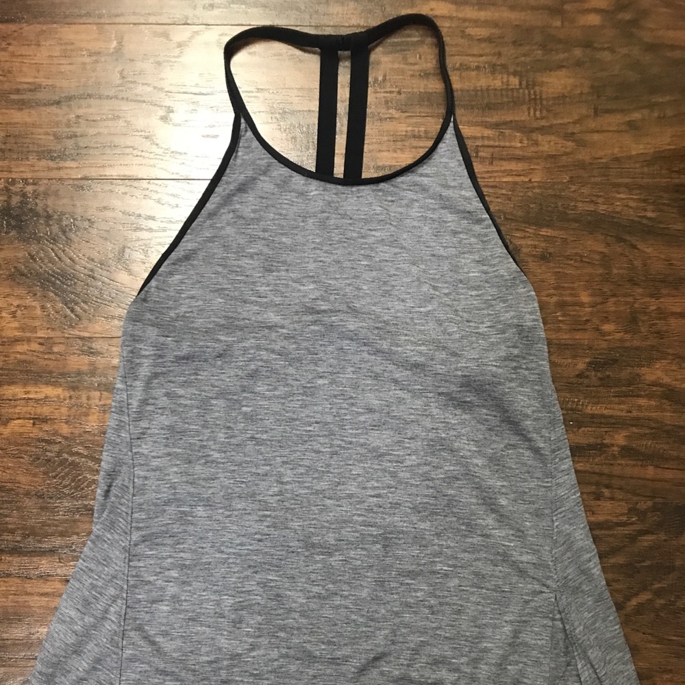 Athleta high neck tank size XXS